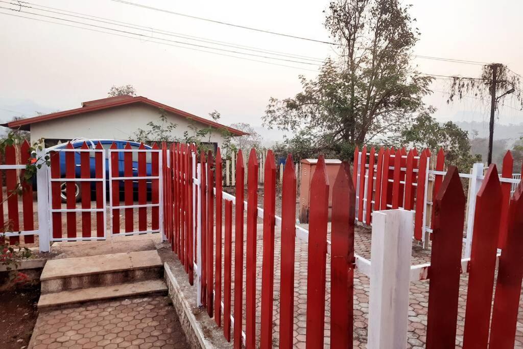 Joy Cottages - Premium Chalets, Vacation Home Rentals Karjat Zewnętrze zdjęcie